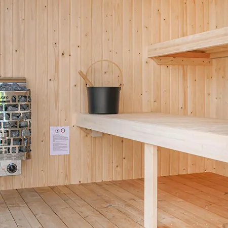 Cozy In With Sauna بيت للعطل *