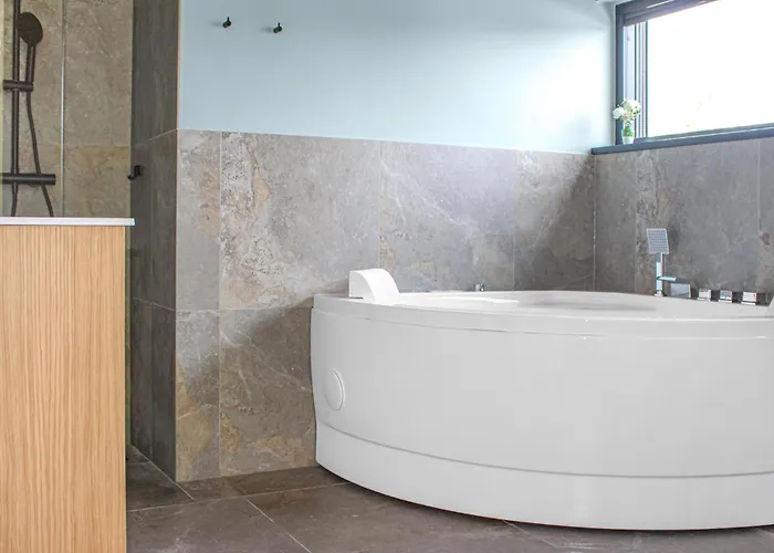 Дом отдыха Cozy In With Sauna *