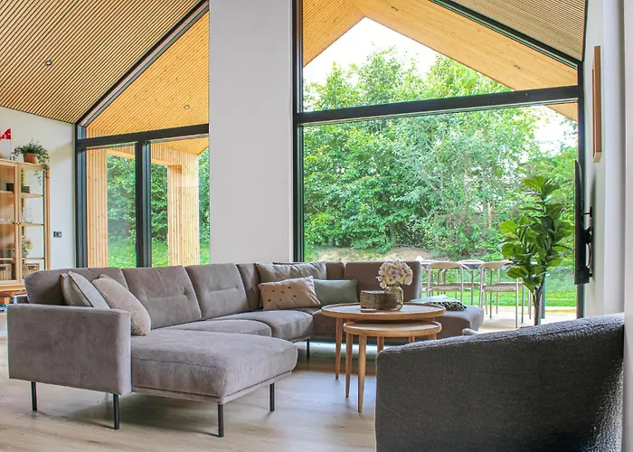 Дом отдыха Cozy In With Sauna